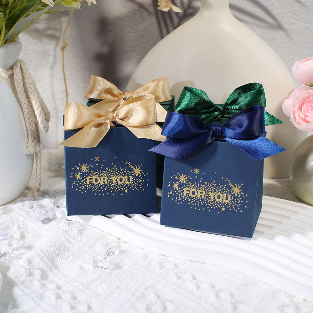 Elegant 5pcs Wedding Favors Gift Boxes with Satin Ribbon